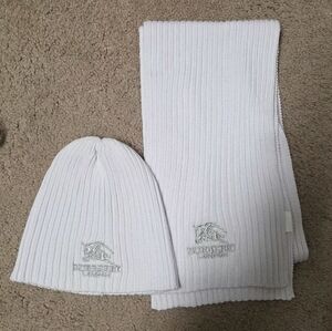 Burberry London 100% Cotton Hat OS WhiteSCARF ALSO UNSURE OF AUTHENCITY